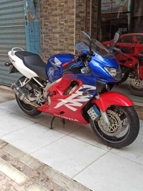 2005 Honda CBR600F4i