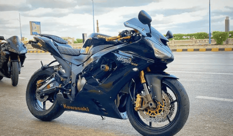 
								2006 Kawasaki Ninja ZX-6R (636) full									